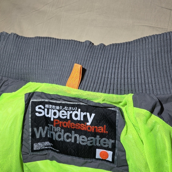 SUPERDRY Professional The Windcheater mens jacket size Large - Picture 3 of 5